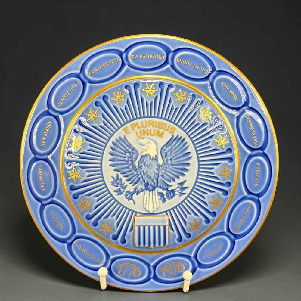 Bing & Grondahl B&G USA Bicentennial Plate 1776-1976 Blue Gold Porcelain Denmark
